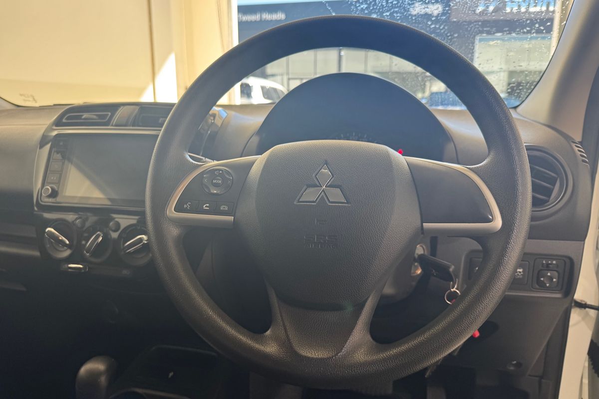 2021 Mitsubishi Mirage ES LB