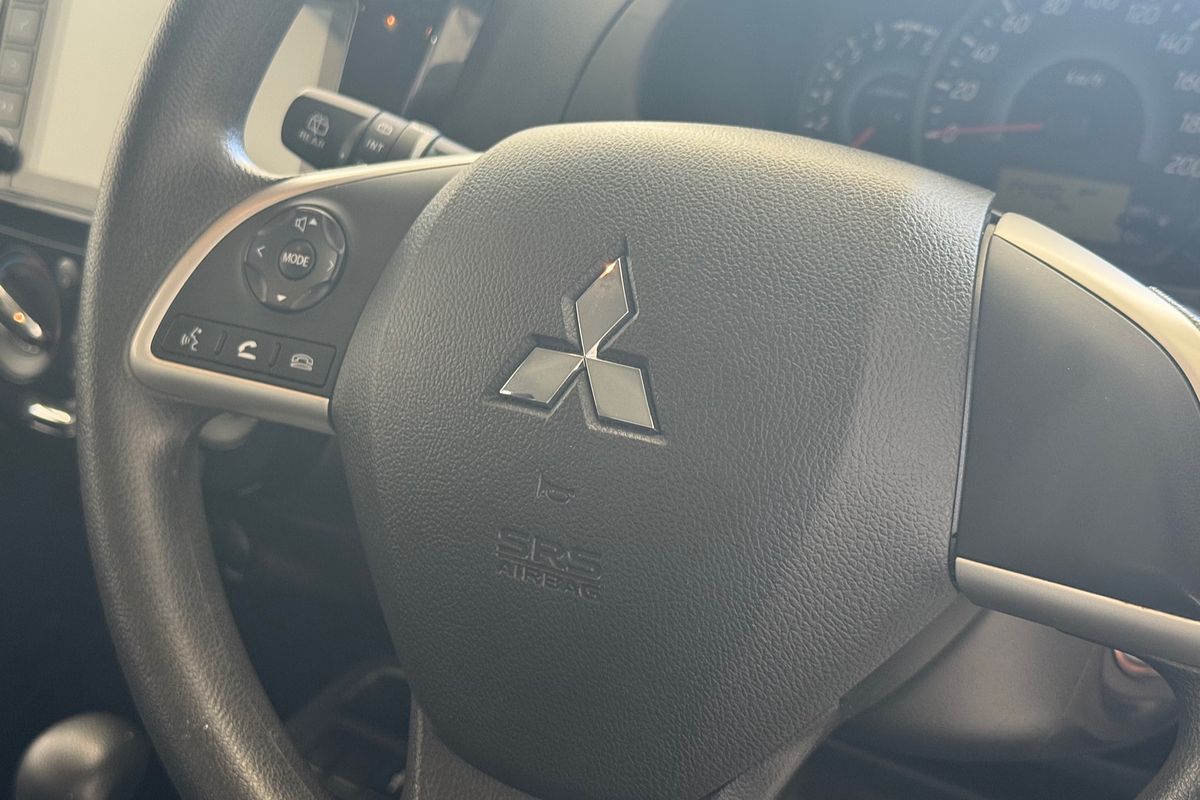 2021 Mitsubishi Mirage ES LB