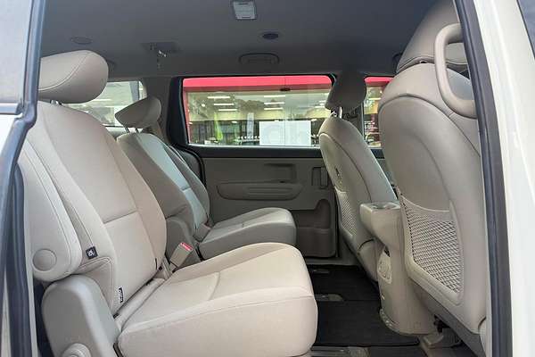 2018 Kia Carnival S YP