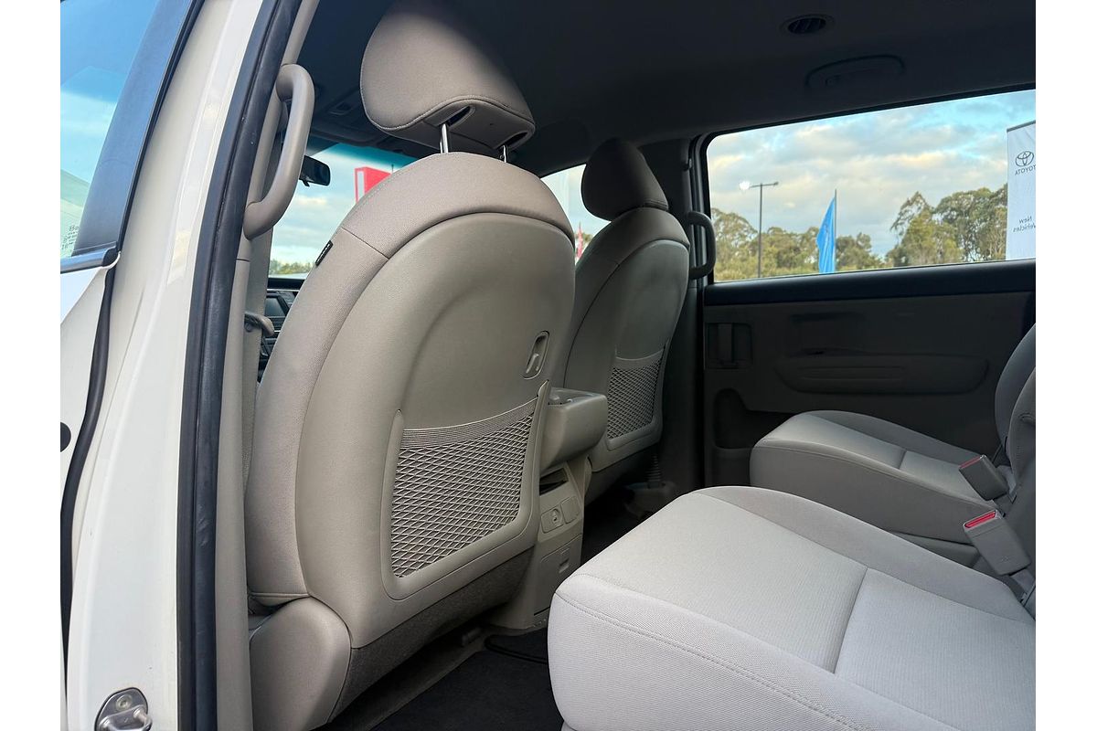 2018 Kia Carnival S YP