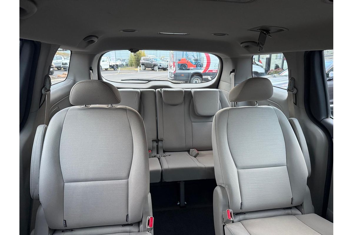 2018 Kia Carnival S YP
