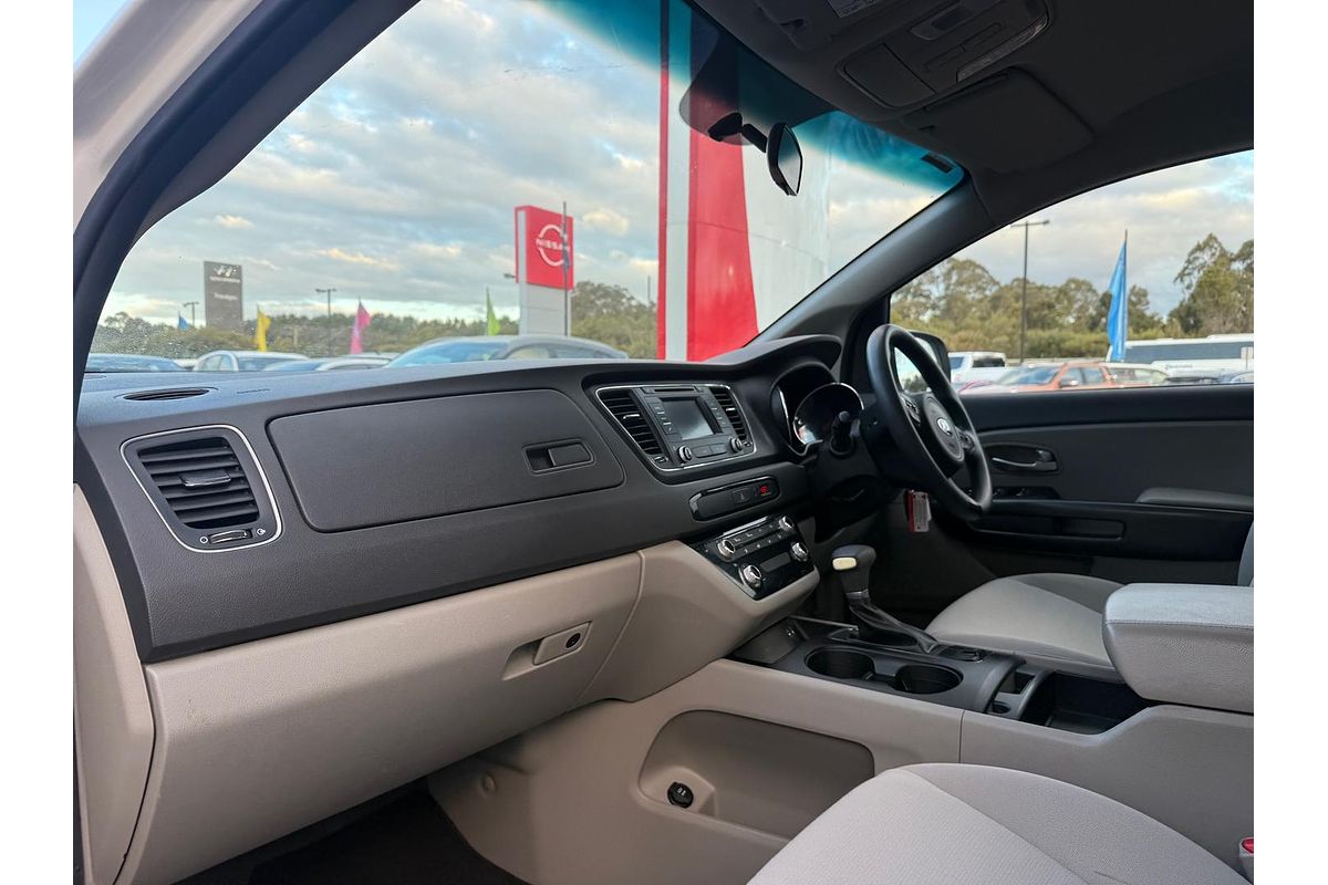 2018 Kia Carnival S YP
