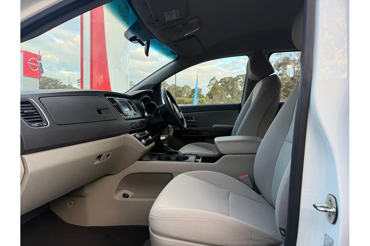 2018 Kia Carnival S YP