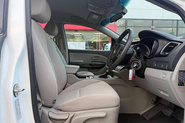 2018 Kia Carnival S YP