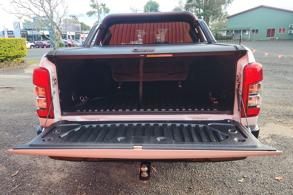 2021 Mitsubishi Triton GSR MR 4X4