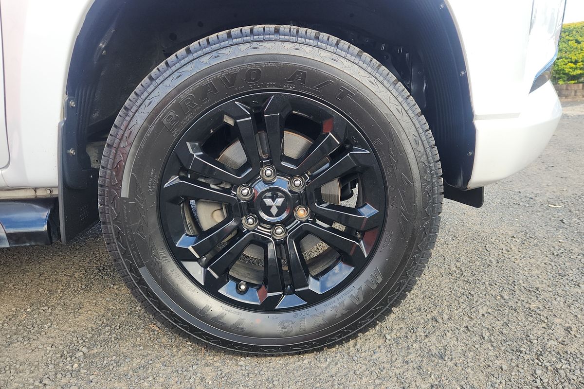 2021 Mitsubishi Triton GSR MR 4X4