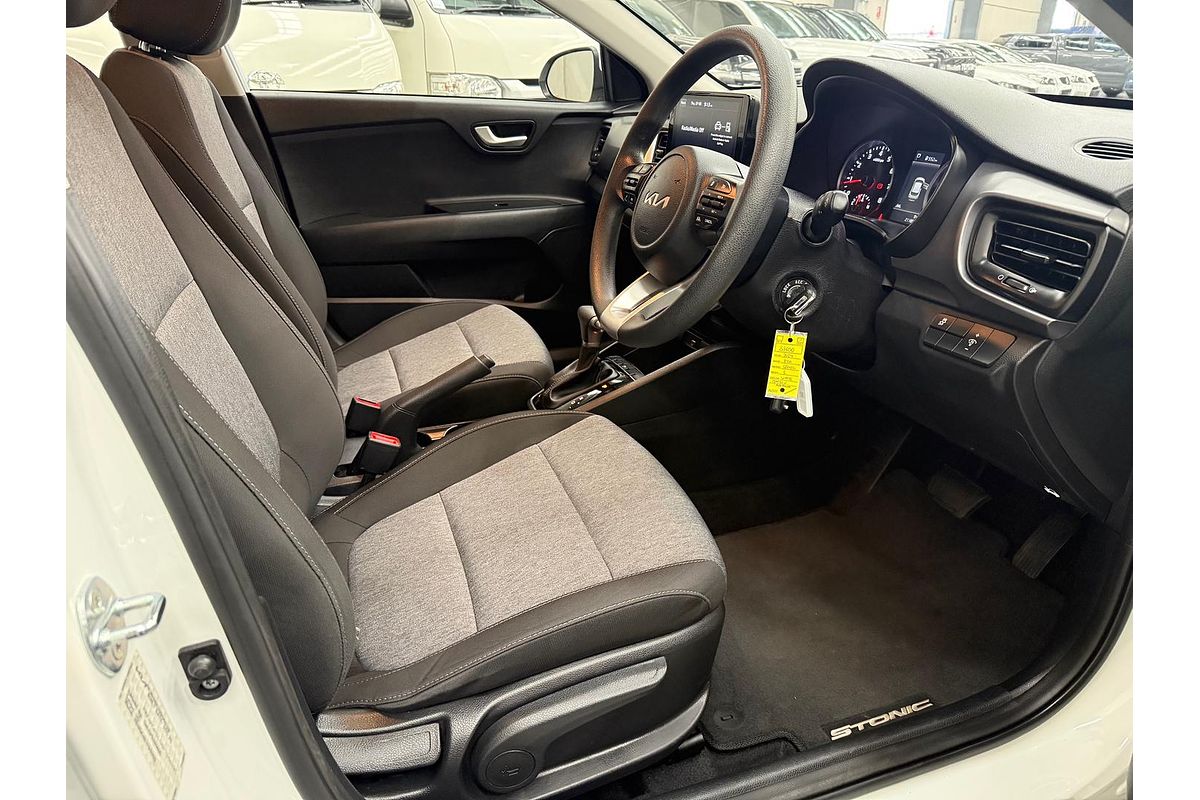 2024 Kia Stonic S YB