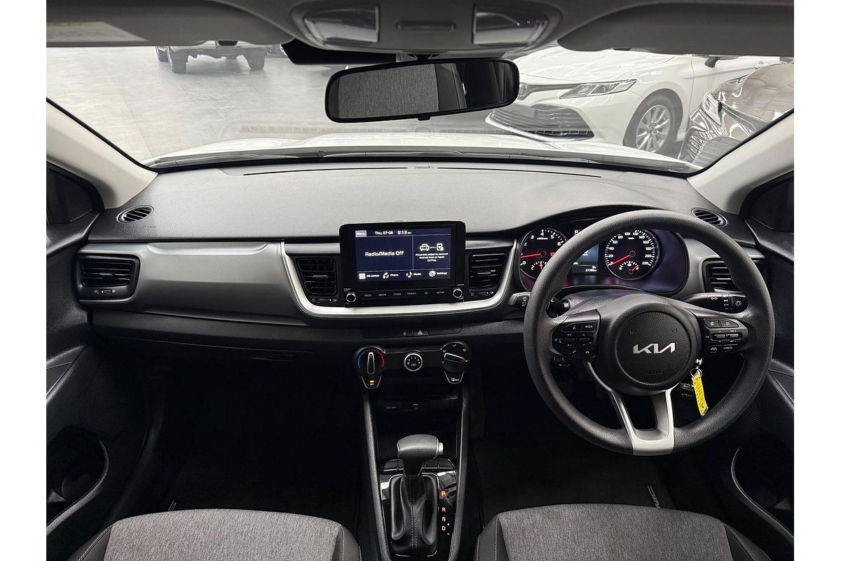 2024 Kia Stonic S YB