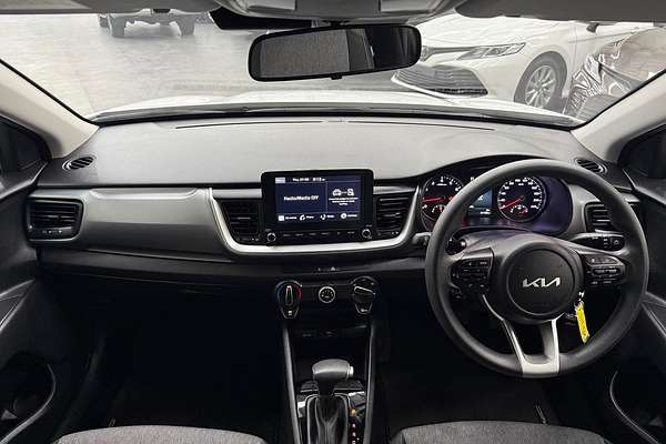 2024 Kia Stonic S YB