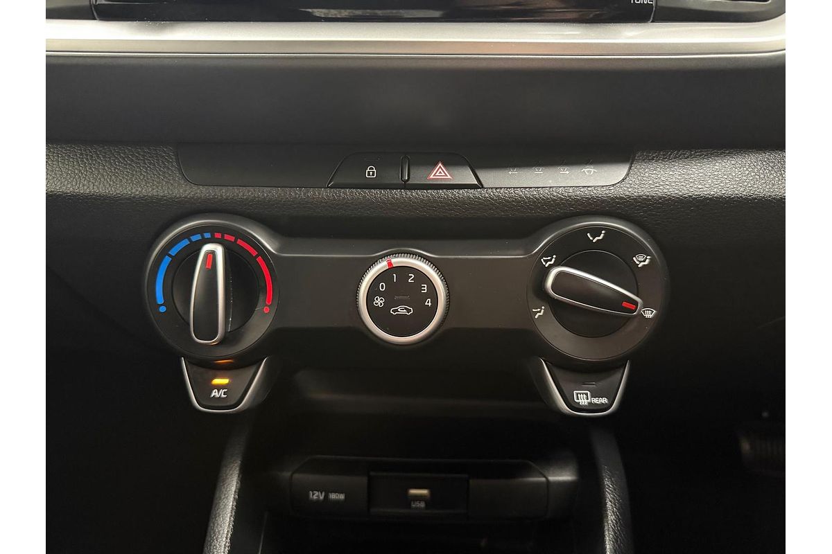 2024 Kia Stonic S YB