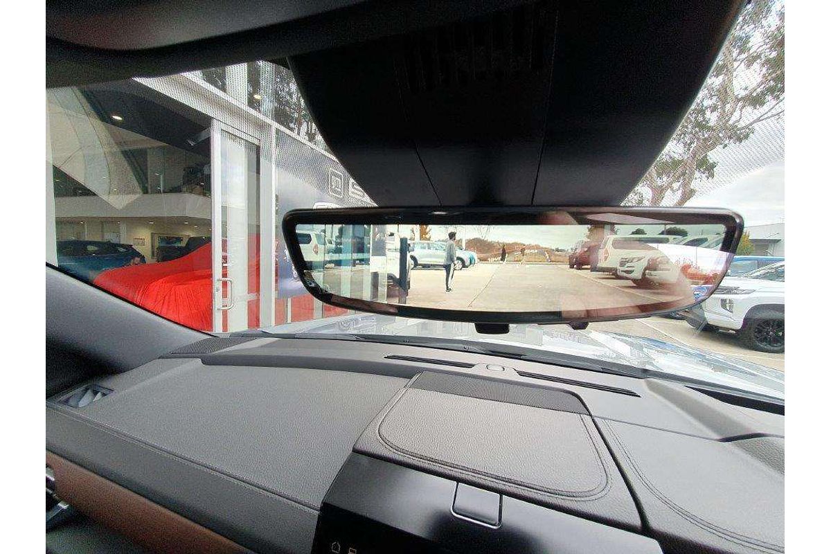 2025 GMC Yukon Denali T1