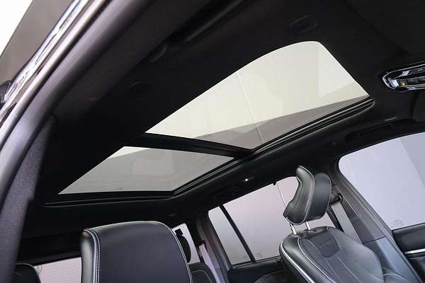 2022 Jeep Grand Cherokee Overland WL