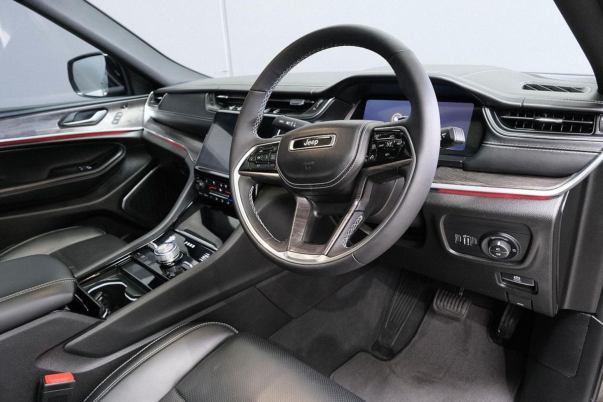 2022 Jeep Grand Cherokee Overland WL