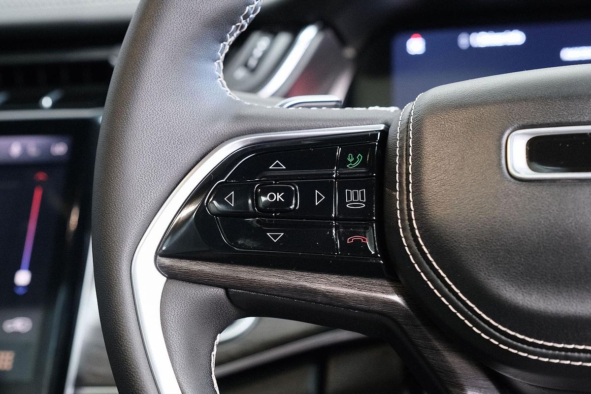 2022 Jeep Grand Cherokee Overland WL