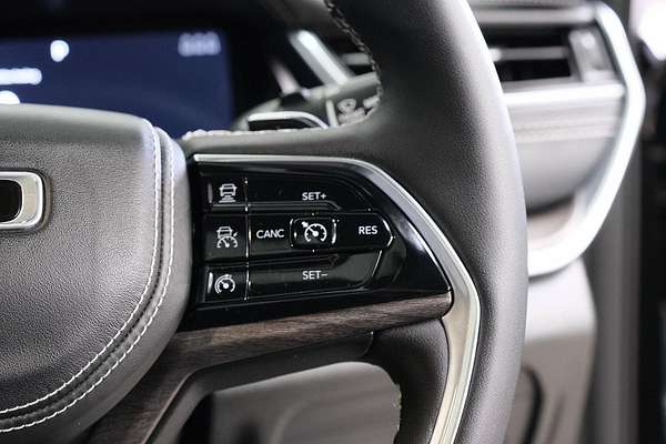 2022 Jeep Grand Cherokee Overland WL