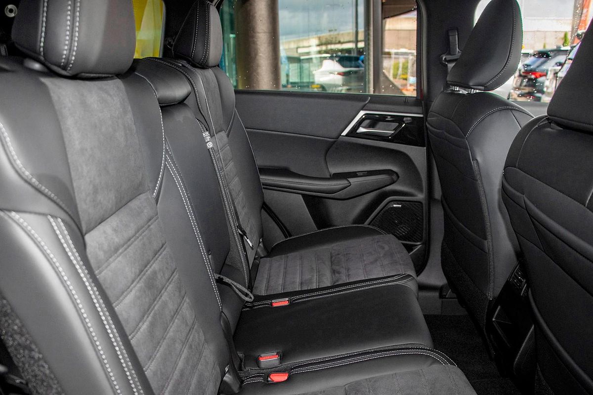 2025 Mitsubishi Outlander Aspire ZM 2WD