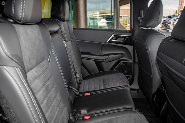 2025 Mitsubishi Outlander Aspire ZM 2WD