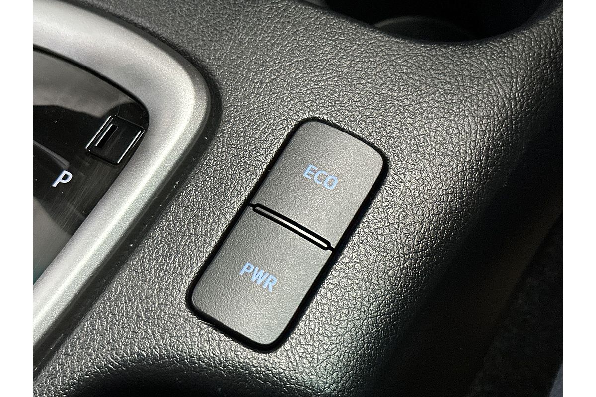 2022 Toyota Hilux SR5 GUN126R 4X4