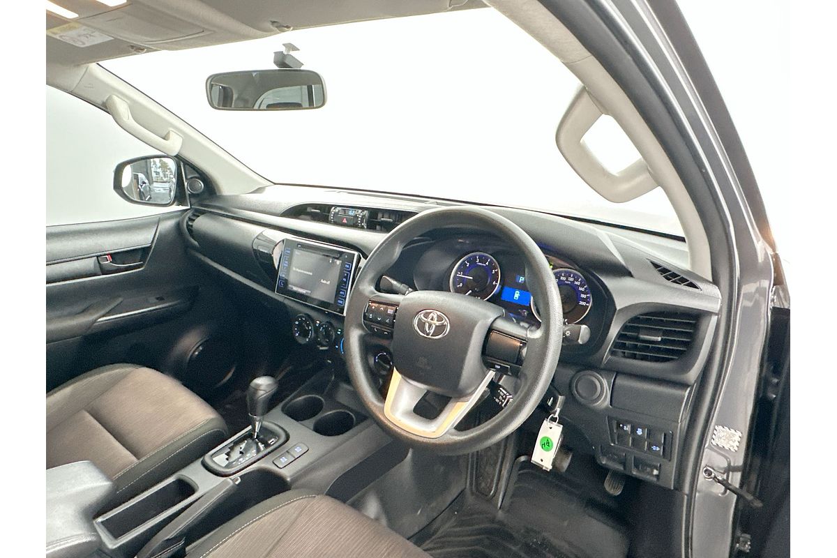 2018 Toyota Hilux SR GUN126R 4X4