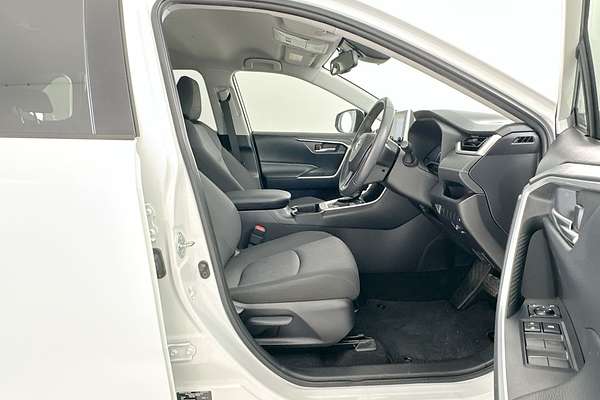2020 Toyota RAV4 GXL AXAH52R