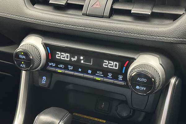 2020 Toyota RAV4 GXL AXAH52R