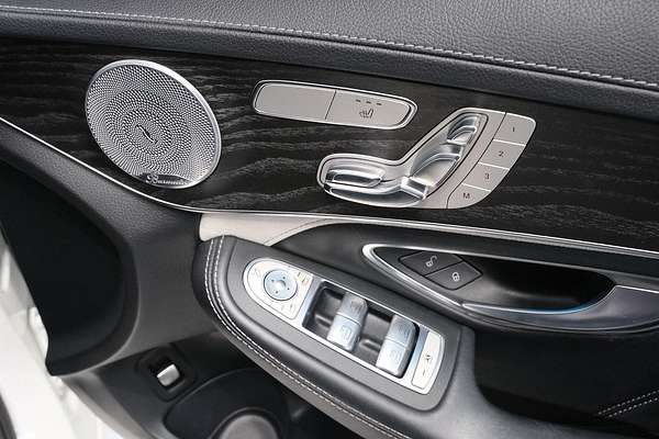 2015 Mercedes-Benz C-Class C63 AMG S W205