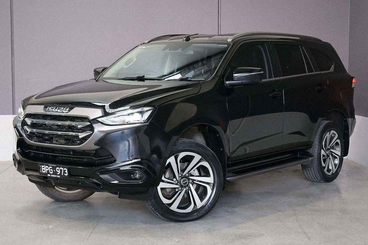 2021 Isuzu MU-X LS-T