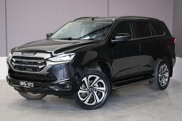 2021 Isuzu MU-X LS-T