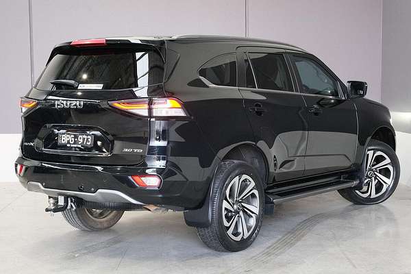 2021 Isuzu MU-X LS-T