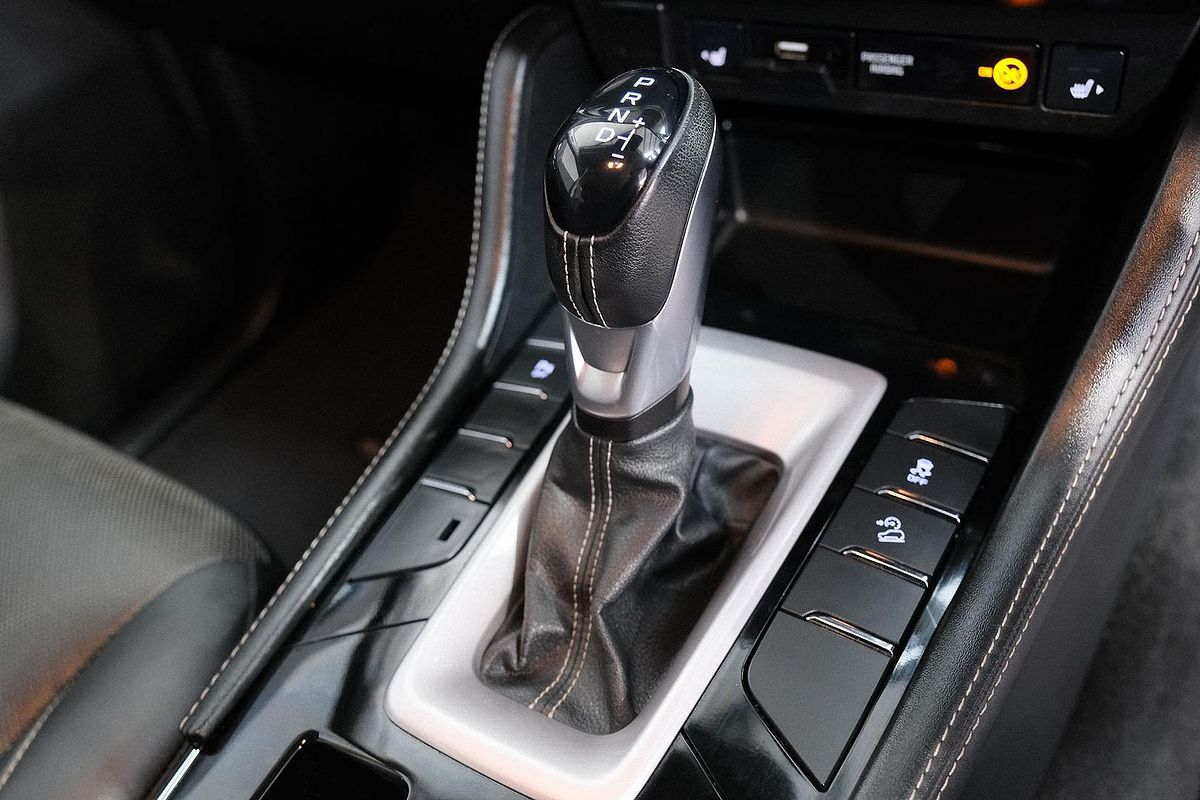 2021 Isuzu MU-X LS-T