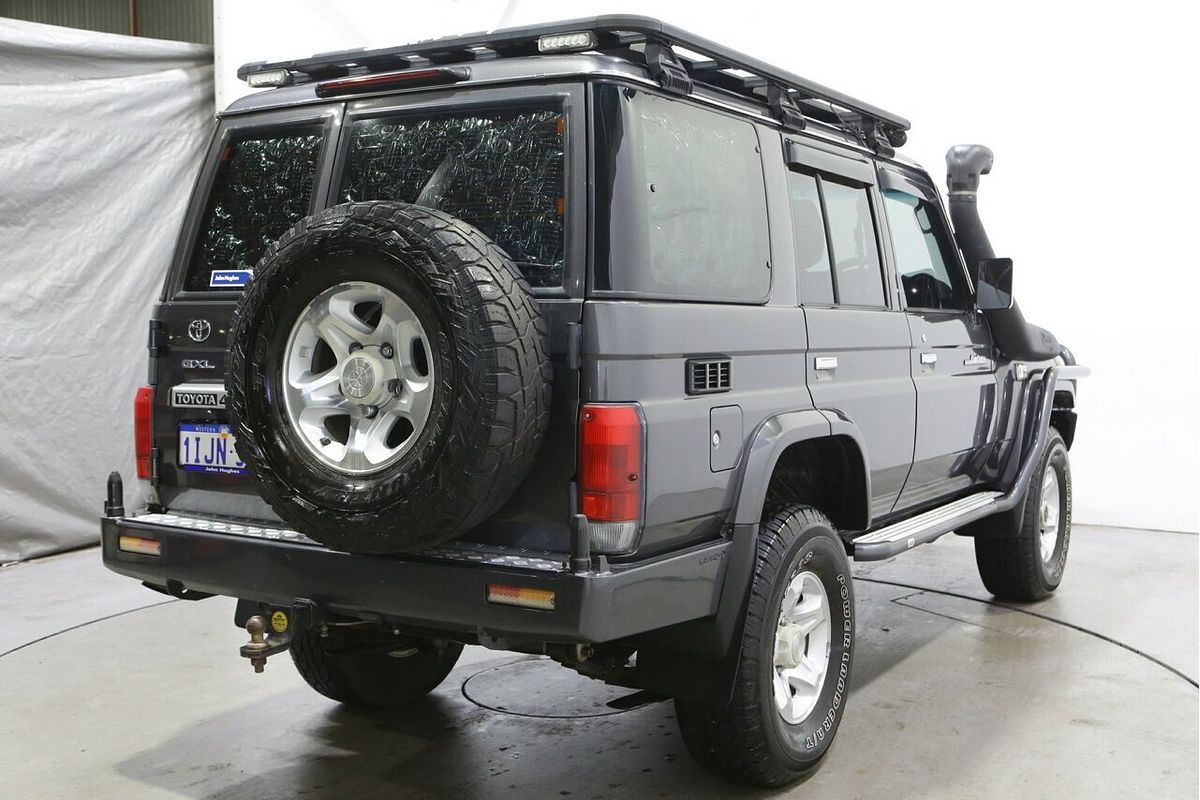 2017 Toyota Landcruiser GXL VDJ76R