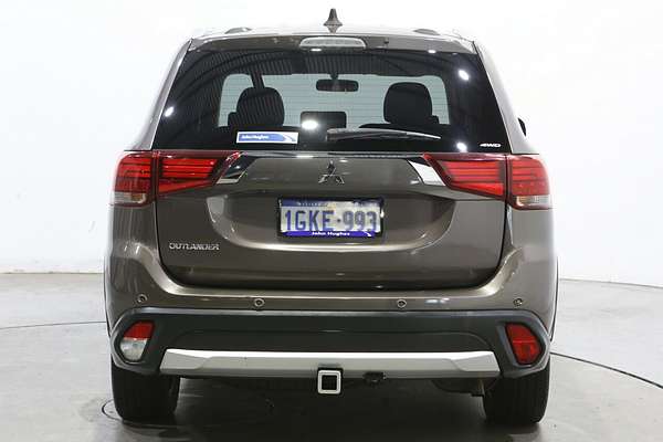 2017 Mitsubishi Outlander LS Safety Pack ZK