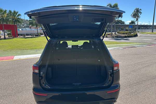 2023 Mitsubishi Outlander LS ZM