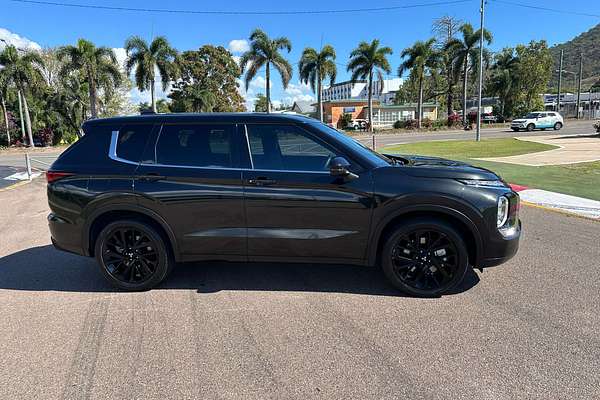 2023 Mitsubishi Outlander LS ZM