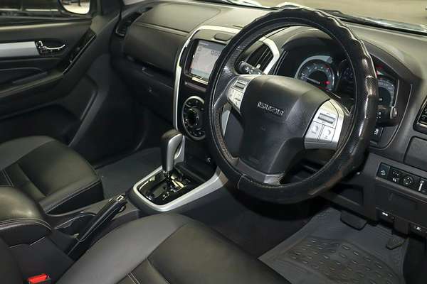 2018 Isuzu MU-X LS-T