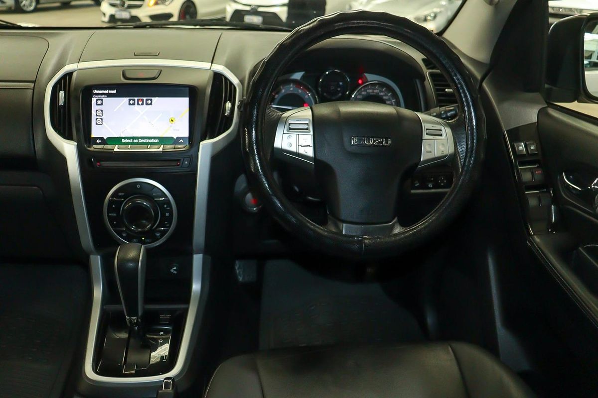 2018 Isuzu MU-X LS-T