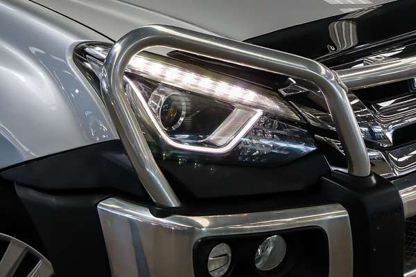 2018 Isuzu MU-X LS-T