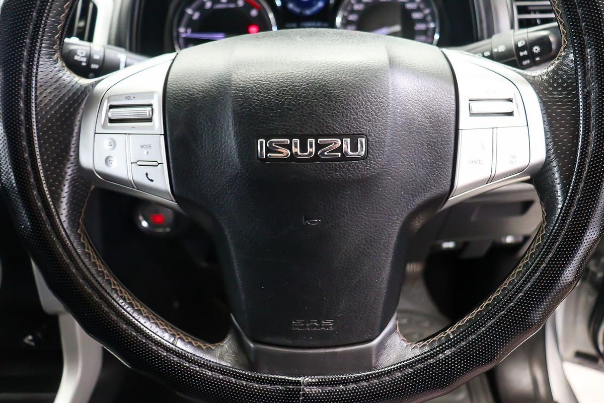 2018 Isuzu MU-X LS-T