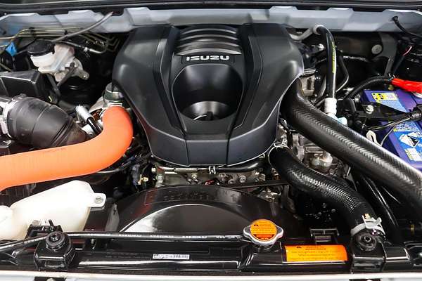 2018 Isuzu MU-X LS-T