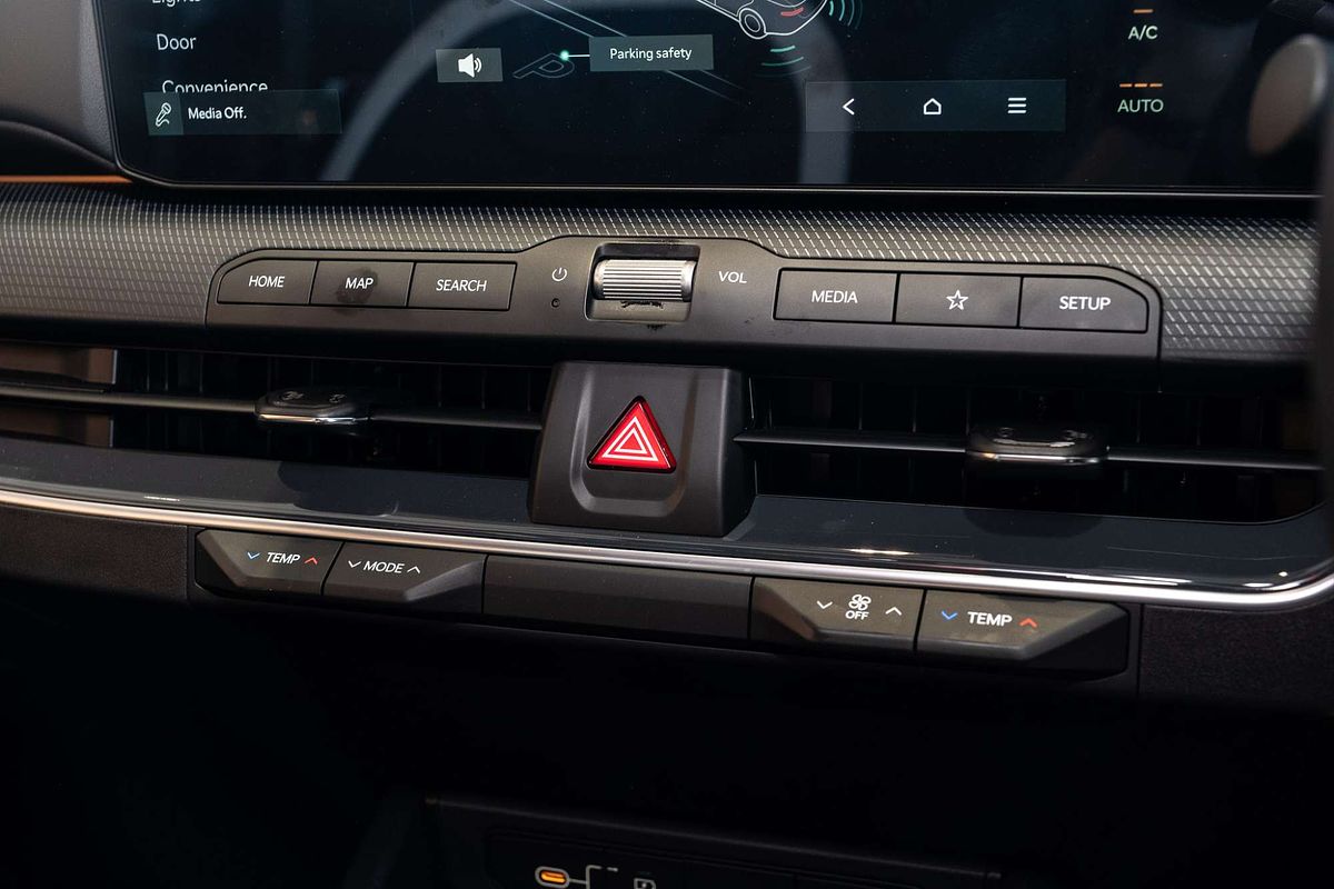 2025 Kia K4 GT-Line CL4m