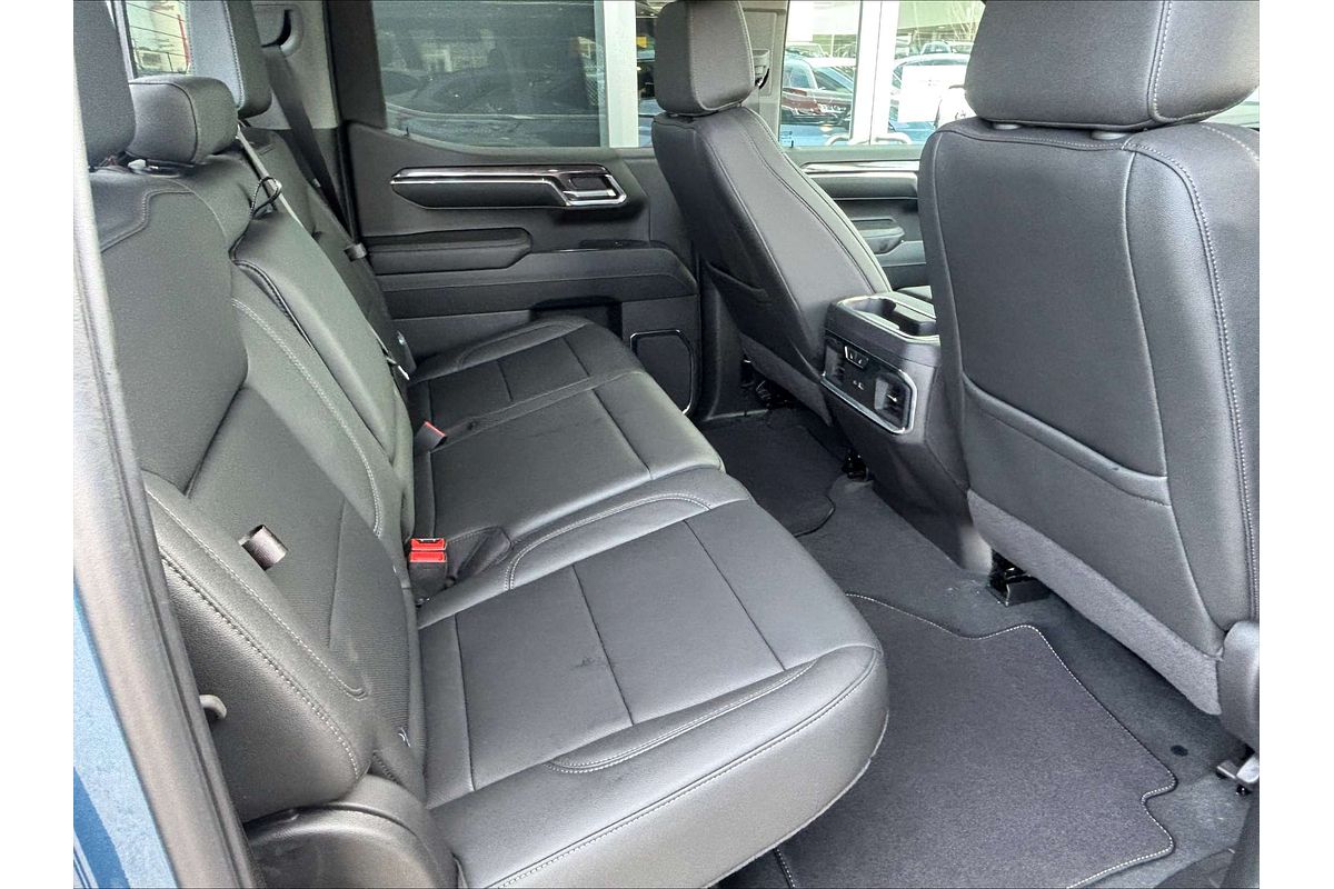 2025 Chevrolet Silverado HD LTZ Premium W/Tech Pack T1 4X4