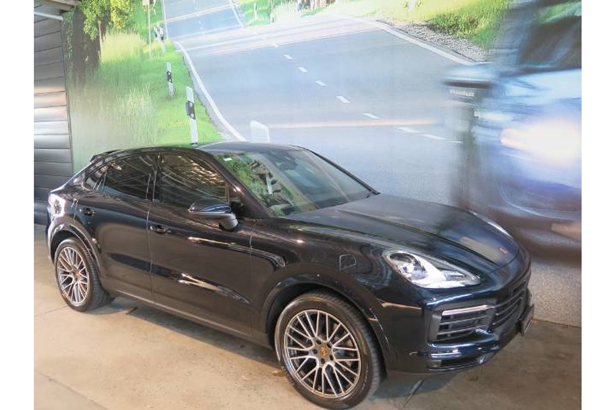 2023 Porsche Cayenne PLATINUM EDITION 9YB