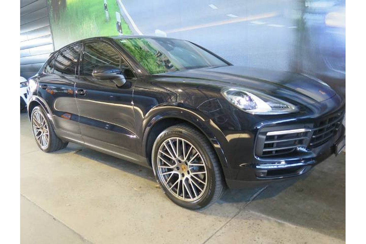 2023 Porsche Cayenne PLATINUM EDITION 9YB