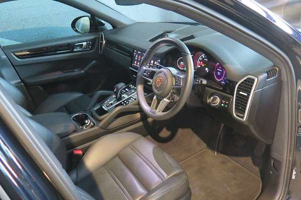 2023 Porsche Cayenne PLATINUM EDITION 9YB