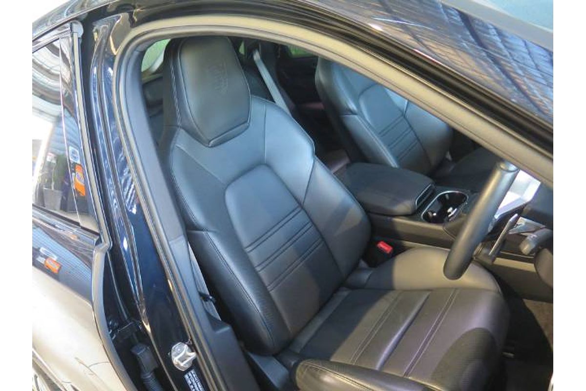 2023 Porsche Cayenne PLATINUM EDITION 9YB