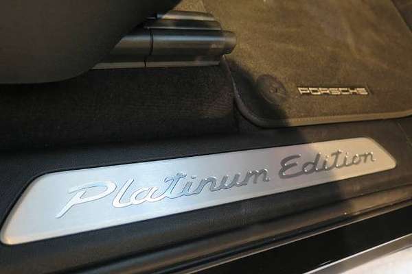 2023 Porsche Cayenne PLATINUM EDITION 9YB