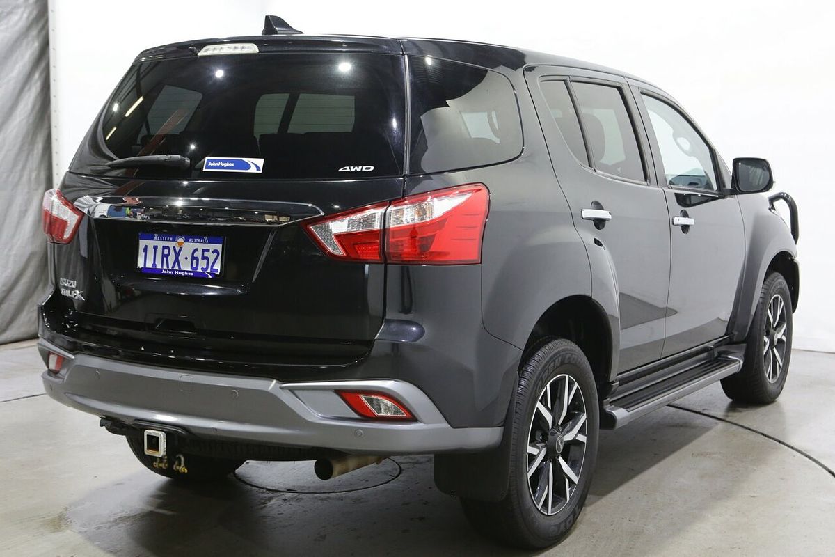 2021 Isuzu MU-X LS-U