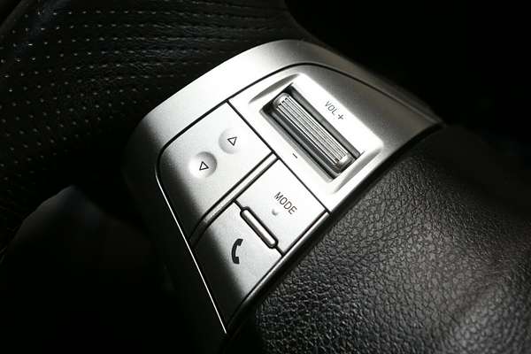 2021 Isuzu MU-X LS-U