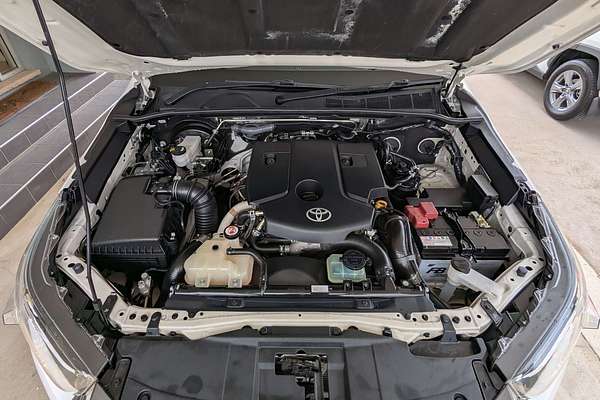 2022 Toyota Hilux SR GUN126R 4X4