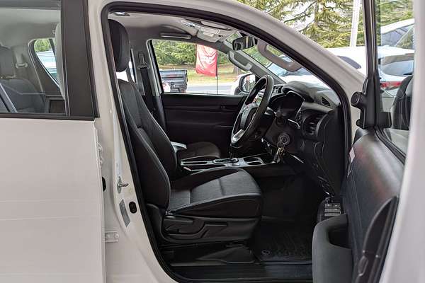 2022 Toyota Hilux SR GUN126R 4X4